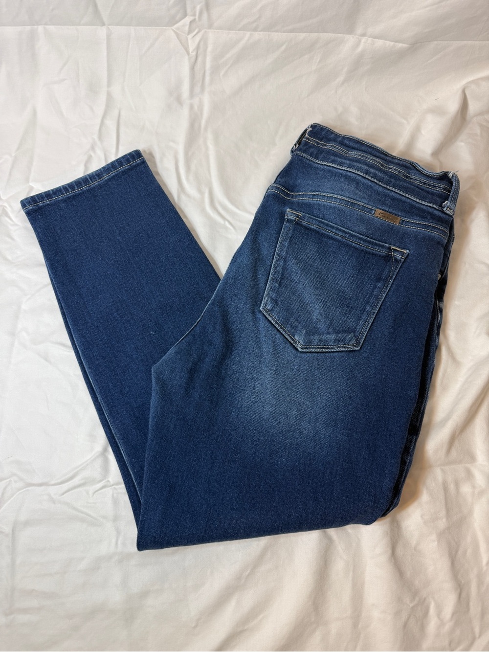 Kancan Women's Dark Blue Stretch Crop/Capri